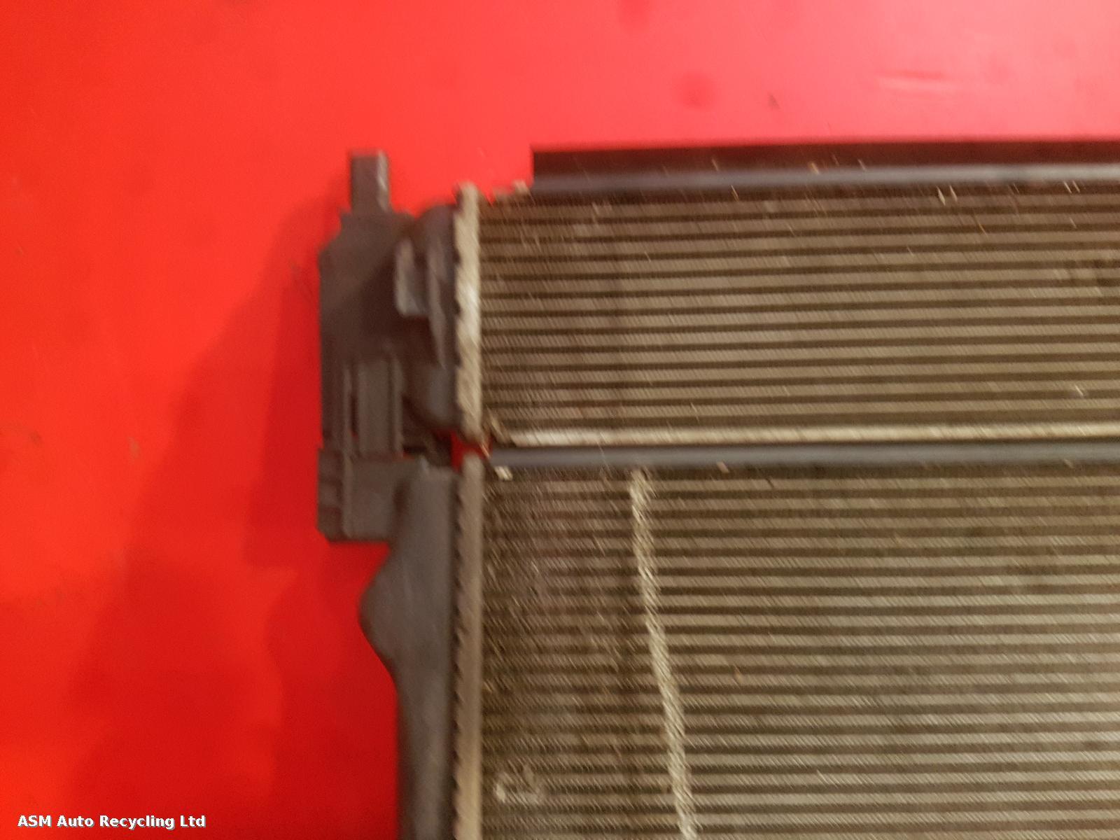 View Auto part Radiator Audi A3 2015