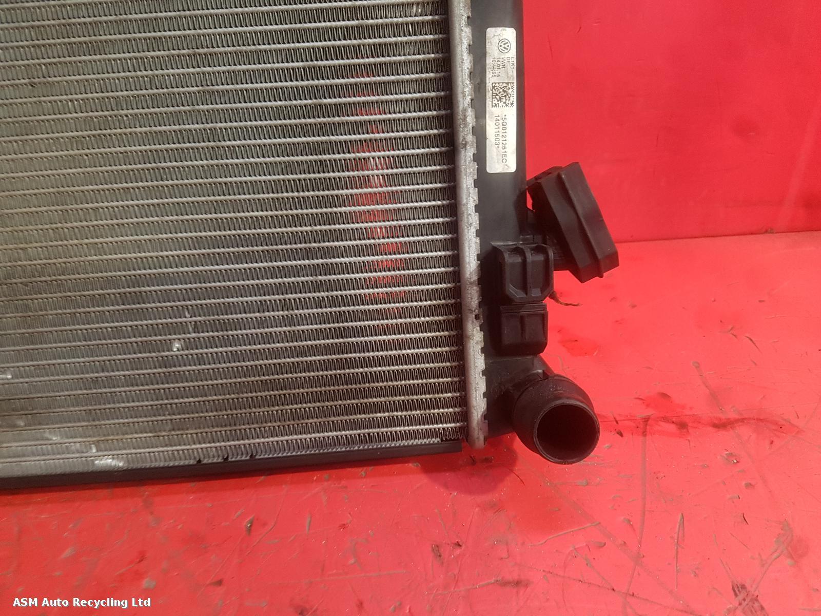View Auto part Radiator Audi A3 2015