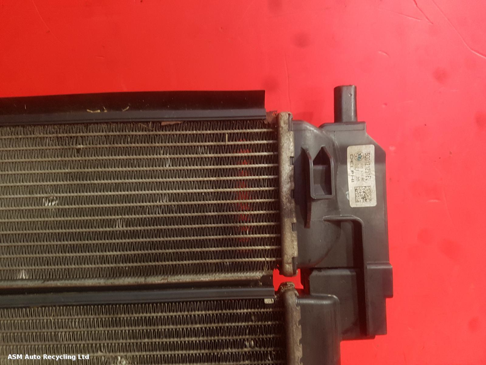 View Auto part Radiator Audi A3 2015