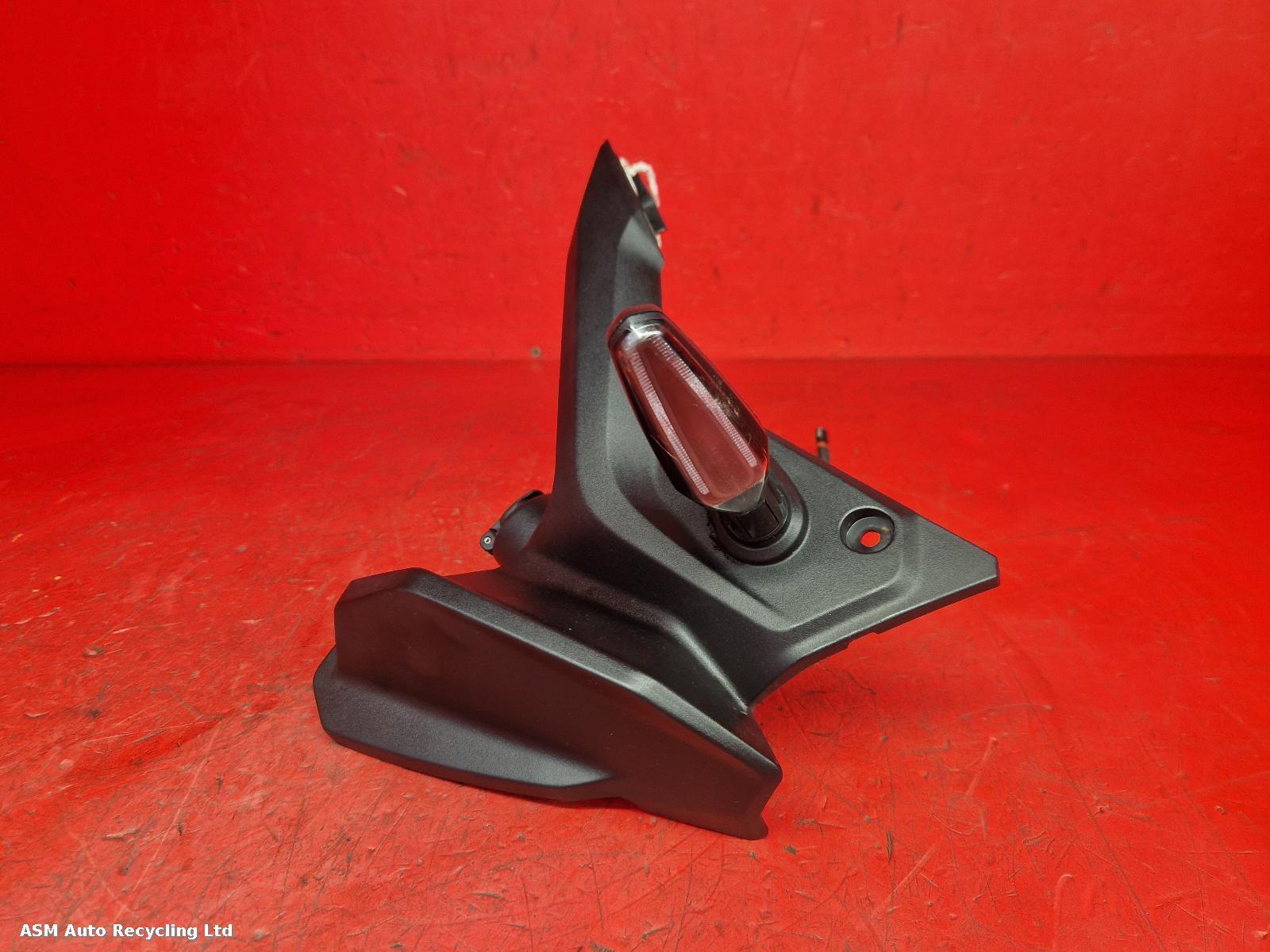 View Auto part L Repeater Lamp Bmw F750 Gs 2021
