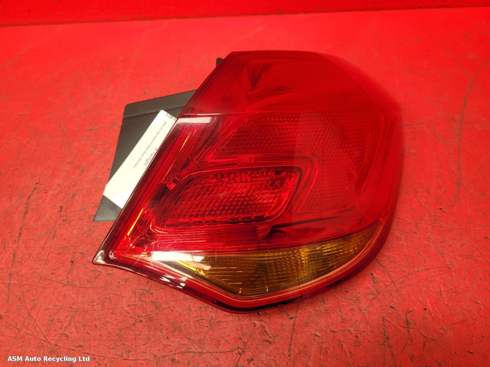 View Auto part R Taillight Vauxhall Astra 2010