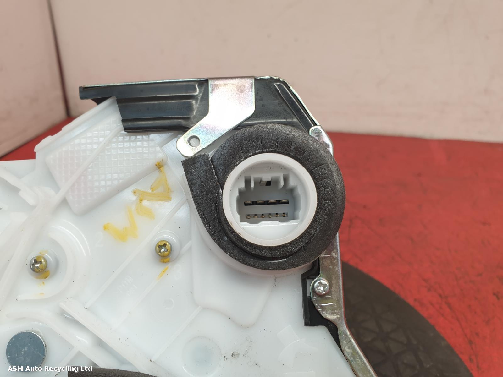 View Auto part Door Lock Assembly Honda Civic 2018