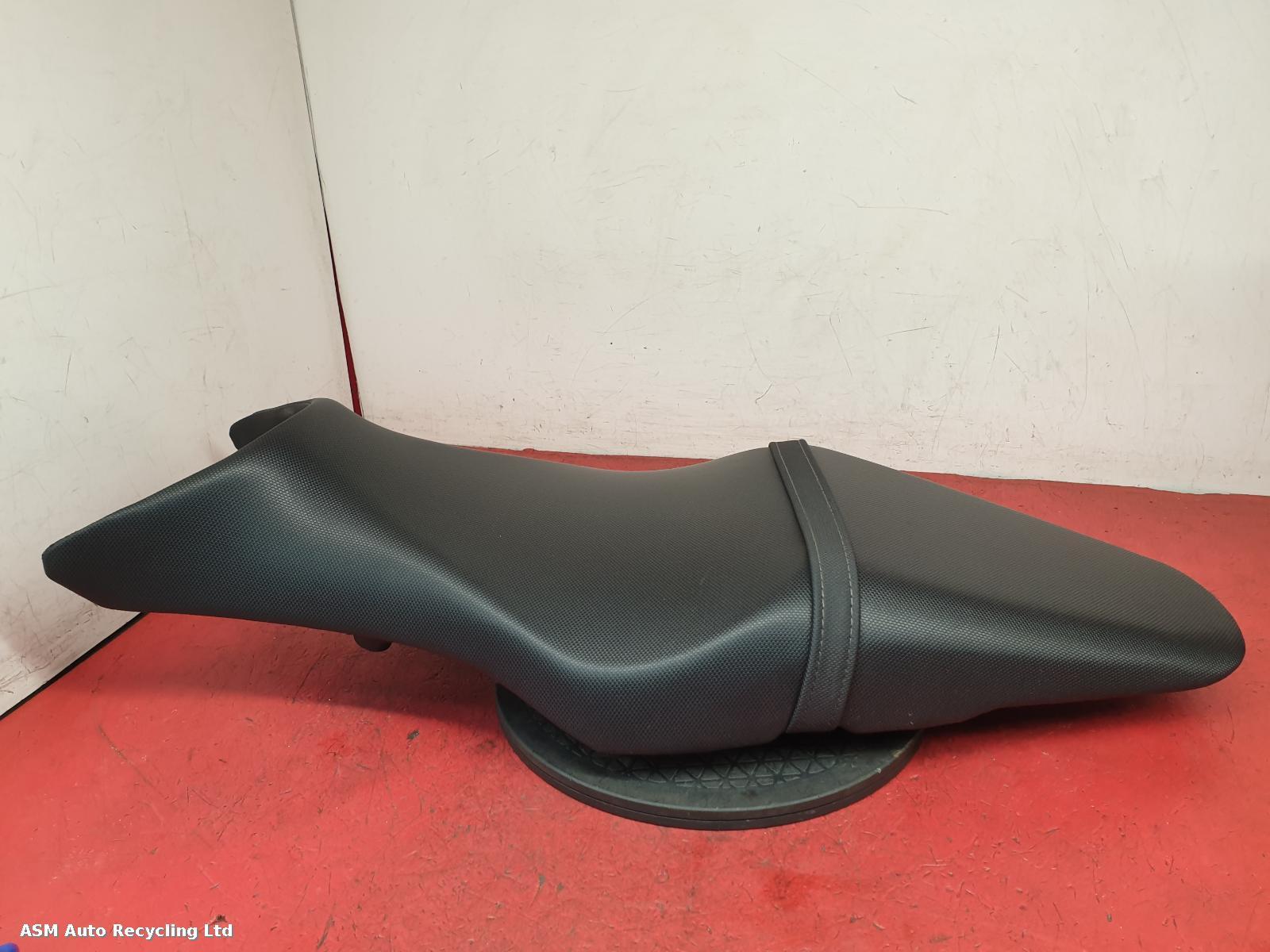 View Auto part Front Seat Honda Cbr 650 Fa-e 2016