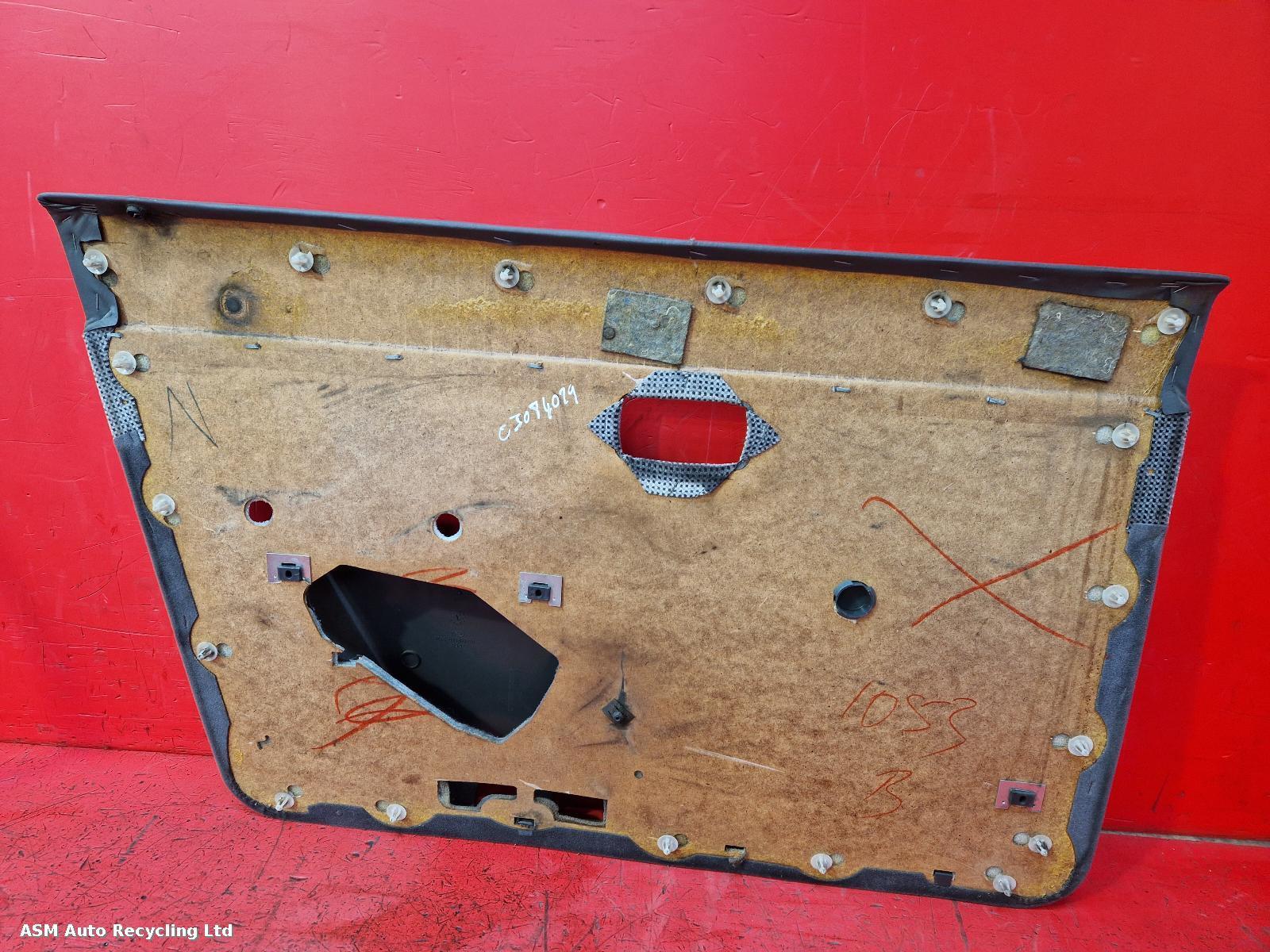 View Auto part Door Panel Ford Orion 1985