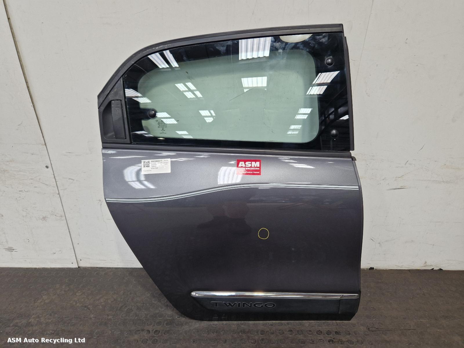 View Auto part R Rear Door Renault Twingo 2016