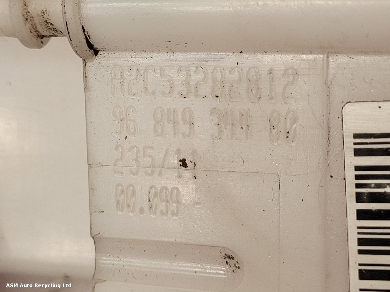 View Auto part Fuel Pump Peugeot 207 2011