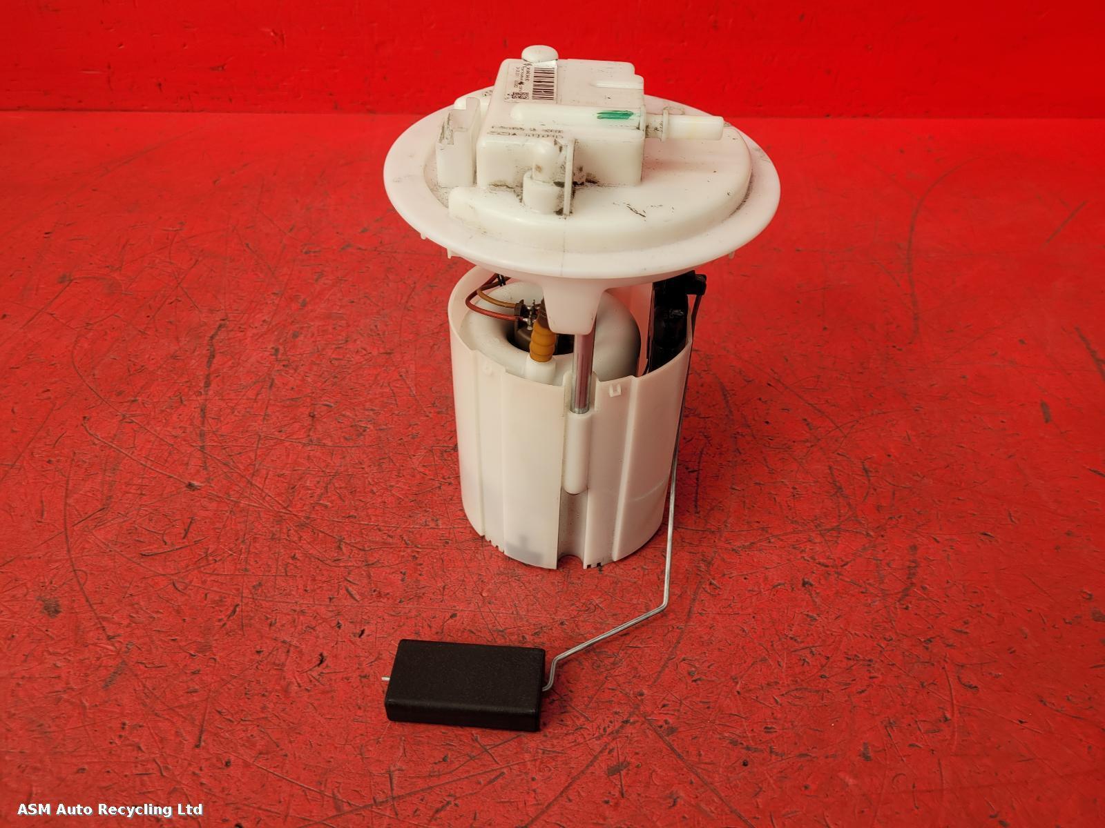 View Auto part Fuel Pump Peugeot 207 2011
