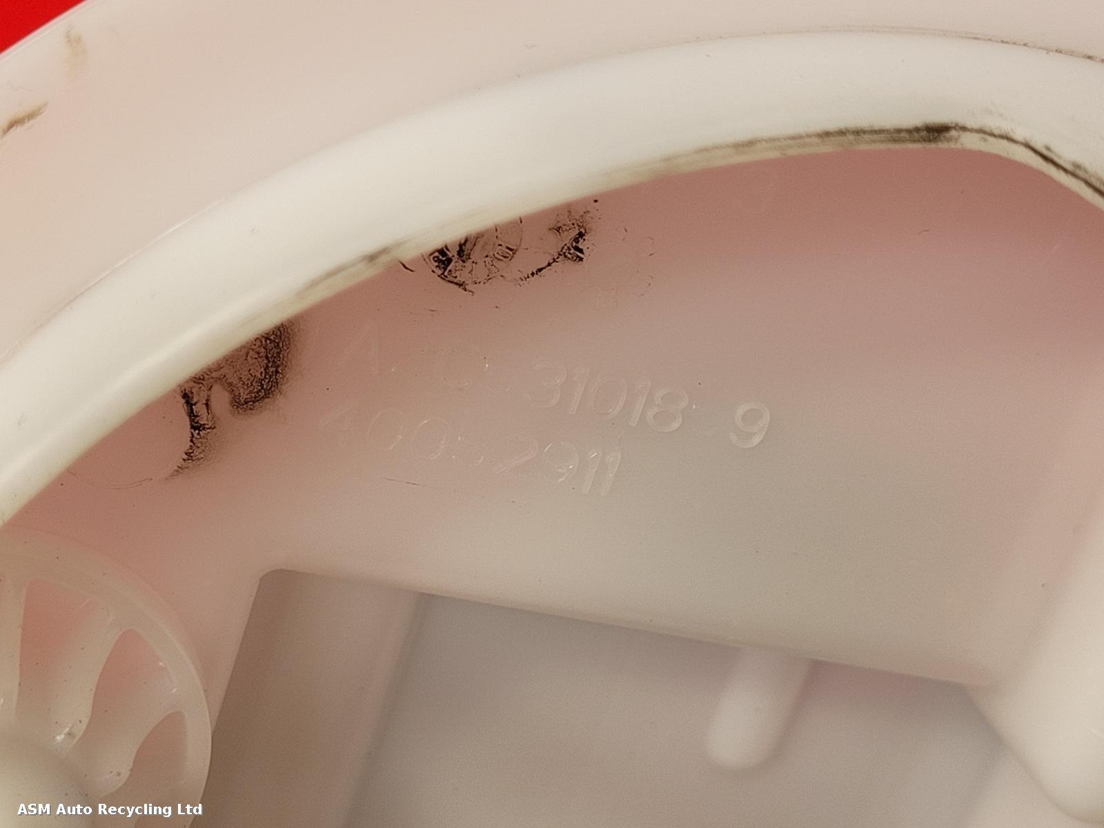 View Auto part Fuel Pump Peugeot 207 2011