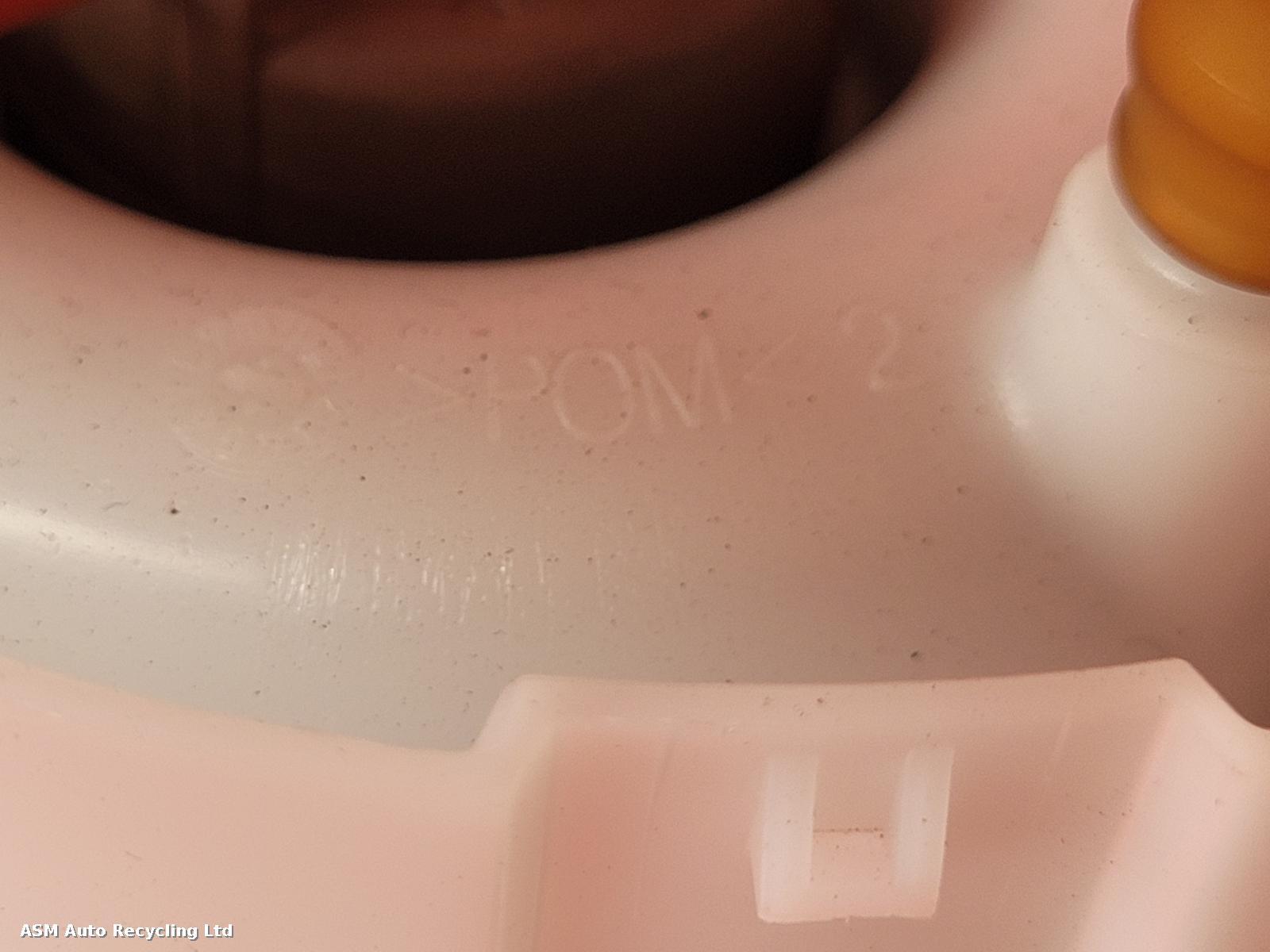 View Auto part Fuel Pump Peugeot 207 2011