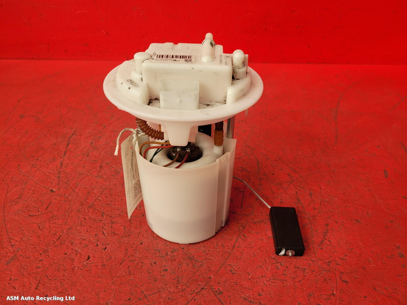 View Auto part Fuel Pump Peugeot 207 2011