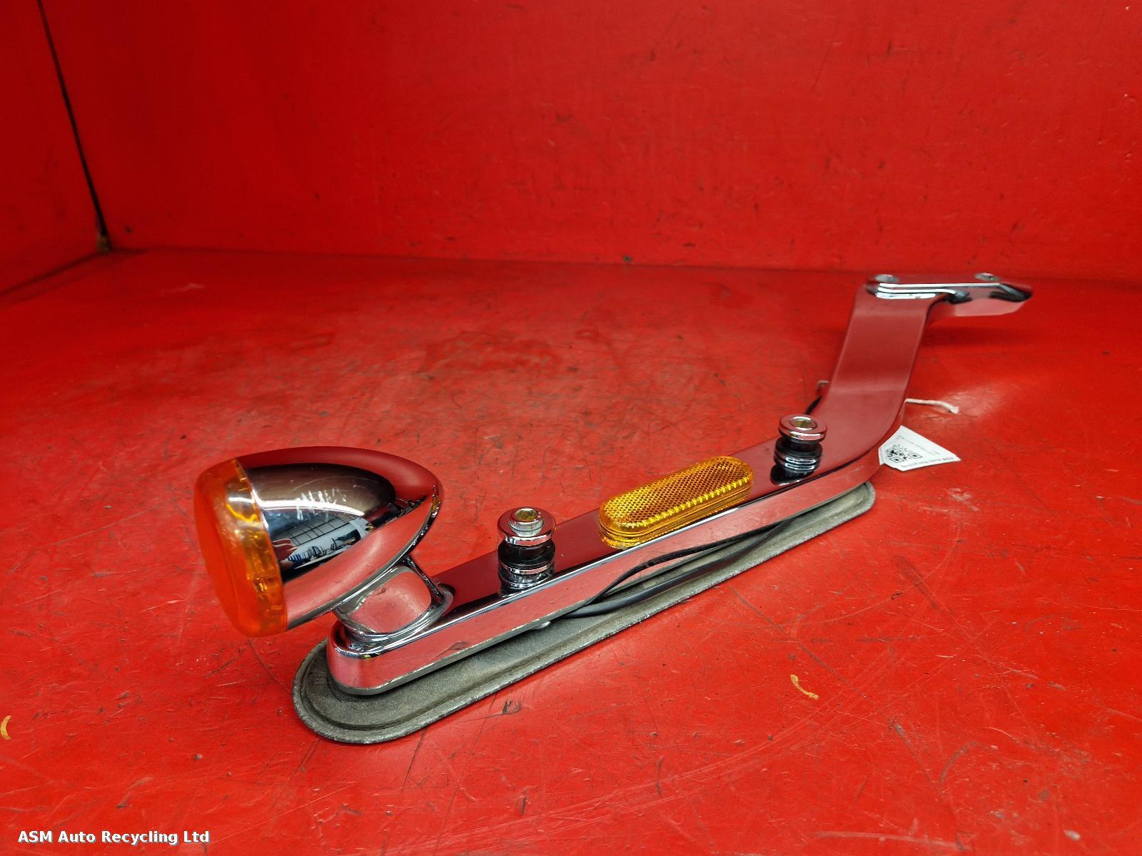 View Auto part L Repeater Lamp Harley Davidson Low Rider 2018