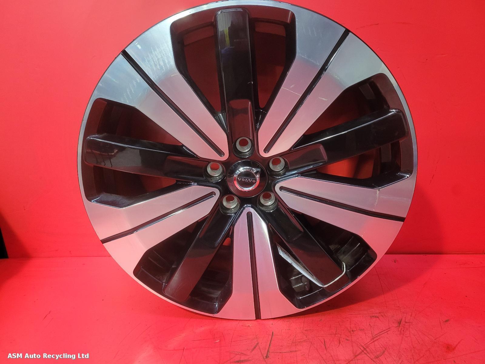 View Auto part Wheel Volvo Xc40 2023