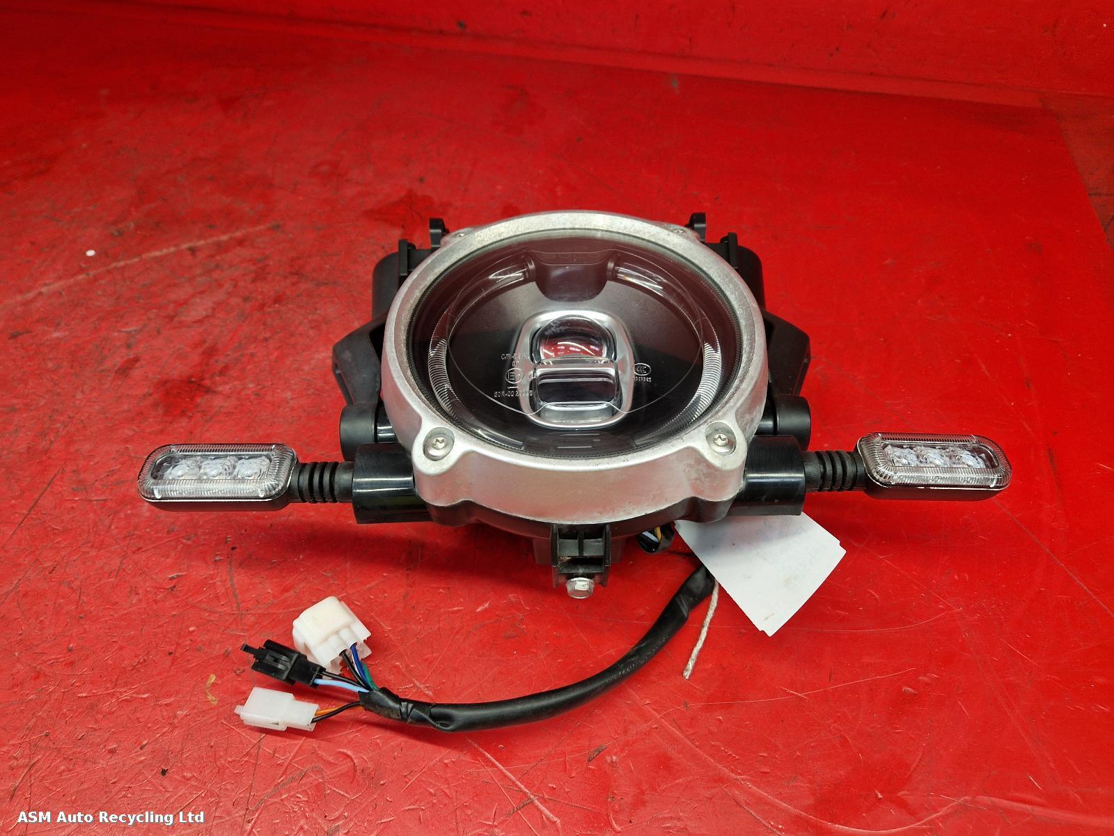 View Auto part Headlamp Vmoto Tcm 2021
