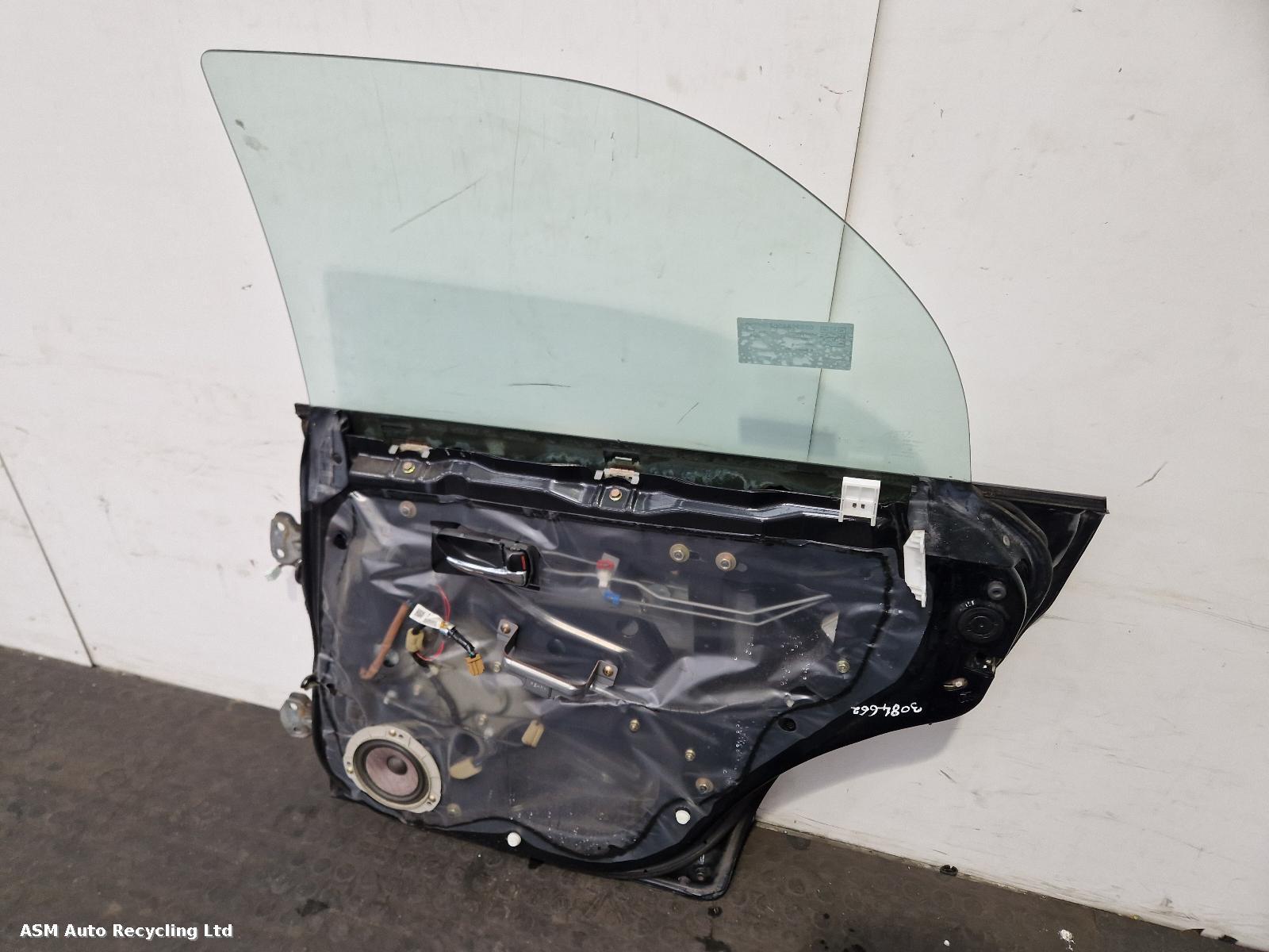 View Auto part R Rear Door Subaru Impreza 2005