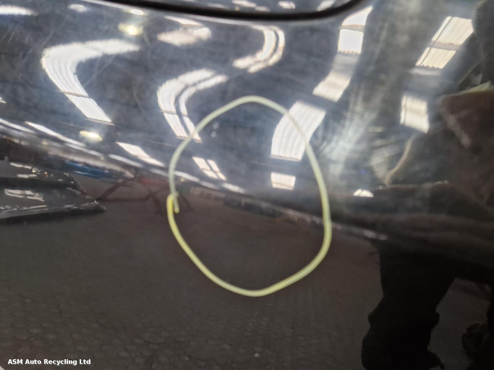 View Auto part R Rear Door Subaru Impreza 2005