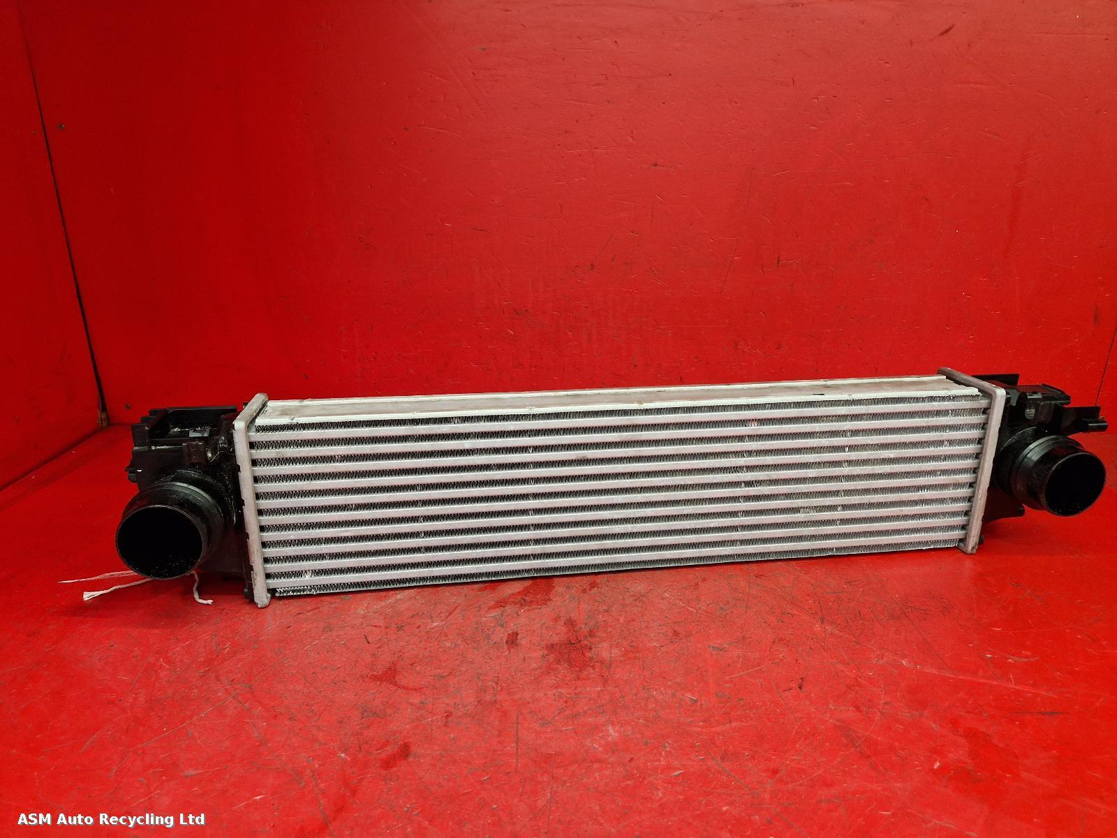 View Auto part Intercooler Volvo Xc40 2023