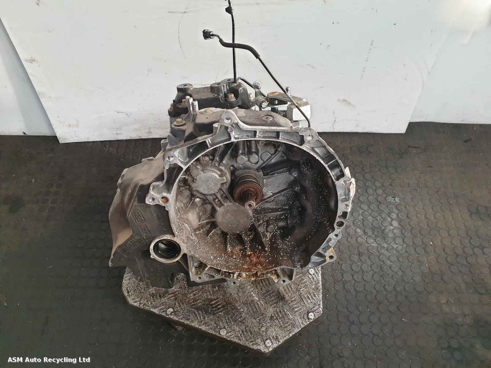 View Auto part Gearbox Land Rover Range Rover Evoque 2019
