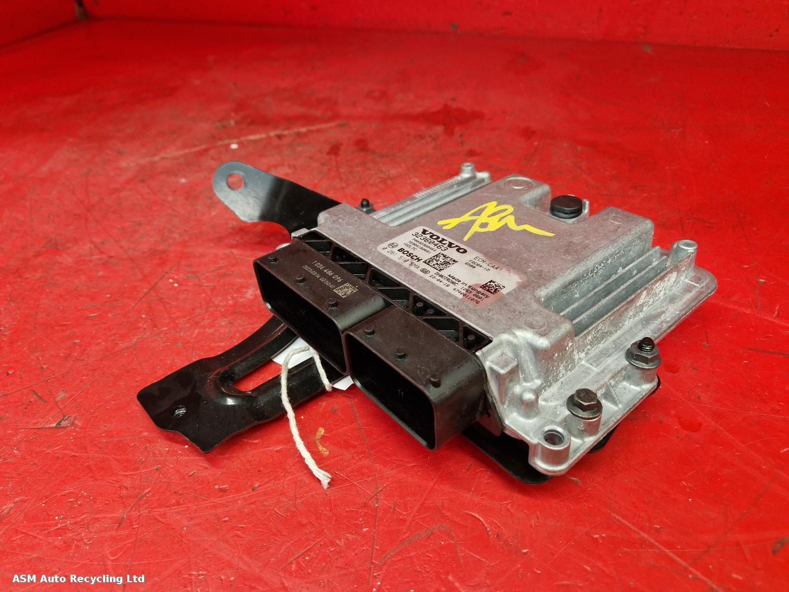 View Auto part ECU Volvo Xc40 2023