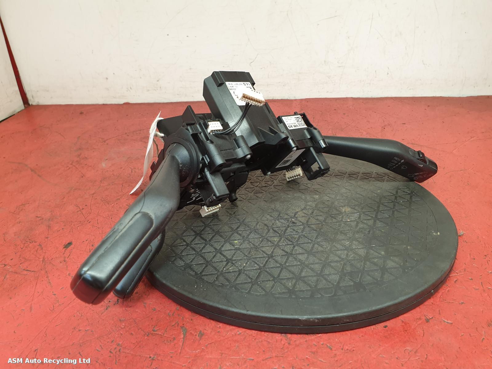 View Auto part Combination Switch Volkswagen Passat 2011