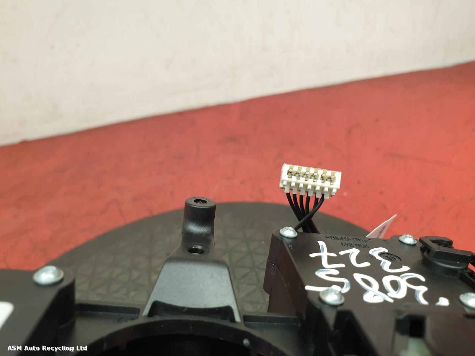 View Auto part Combination Switch Volkswagen Passat 2011