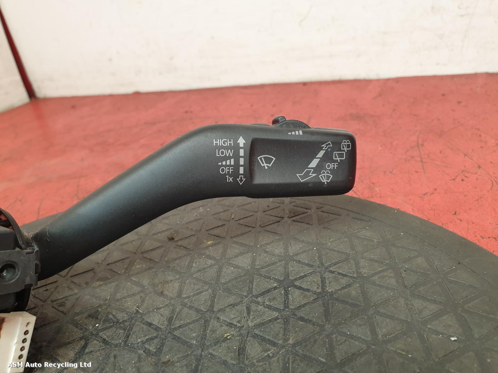 View Auto part Combination Switch Volkswagen Passat 2011