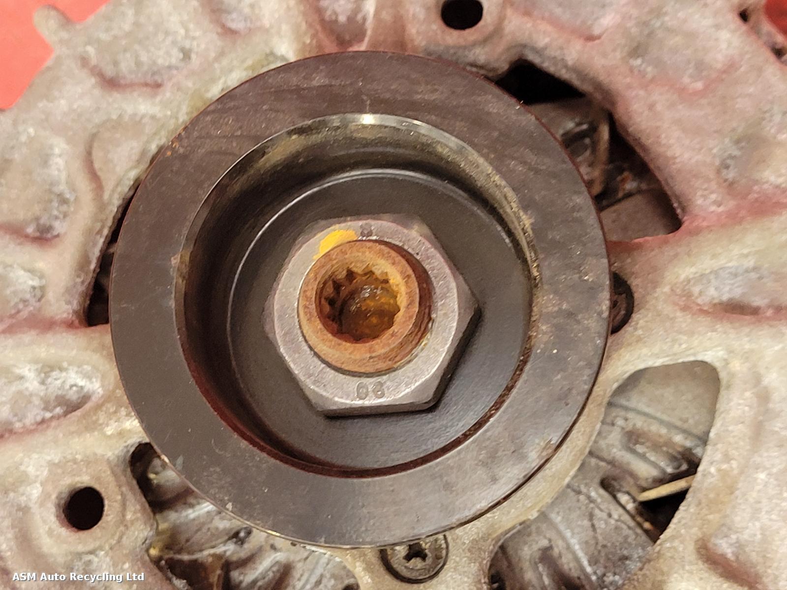 View Auto part Alternator Land Rover Range Rover Velar 2019