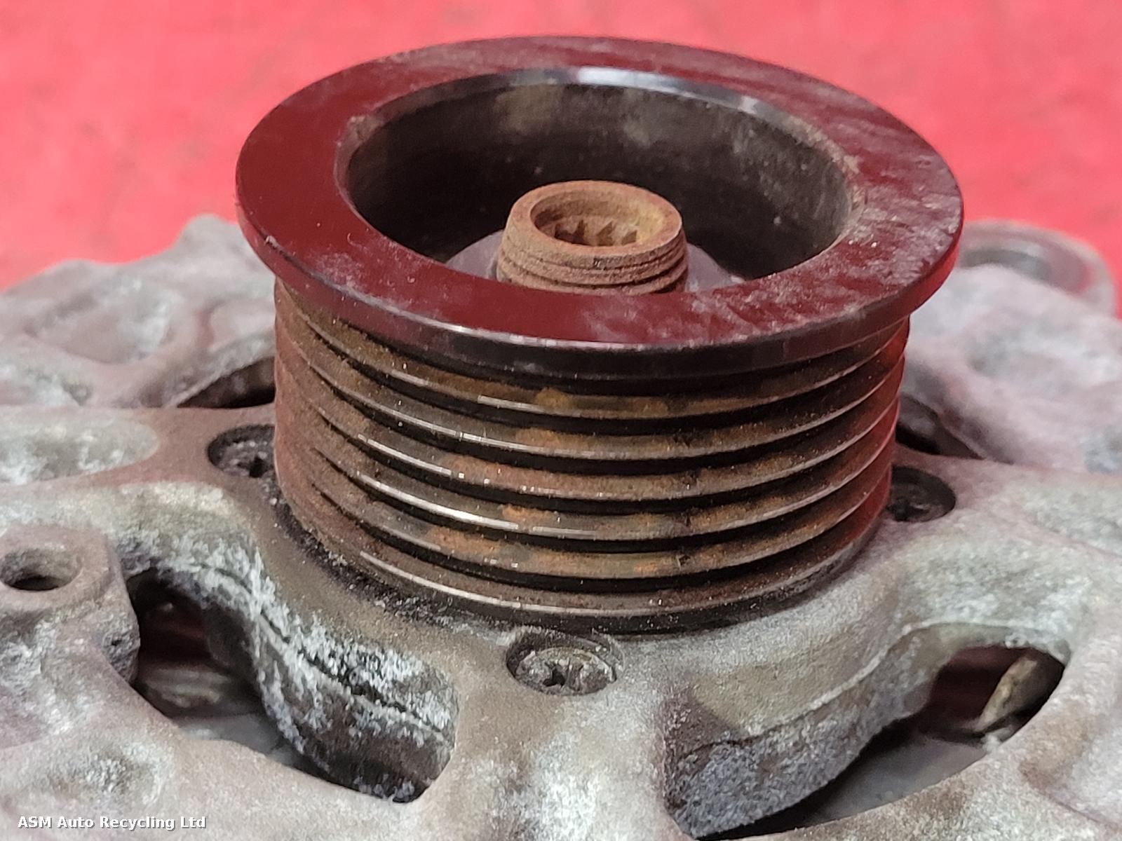 View Auto part Alternator Land Rover Range Rover Velar 2019