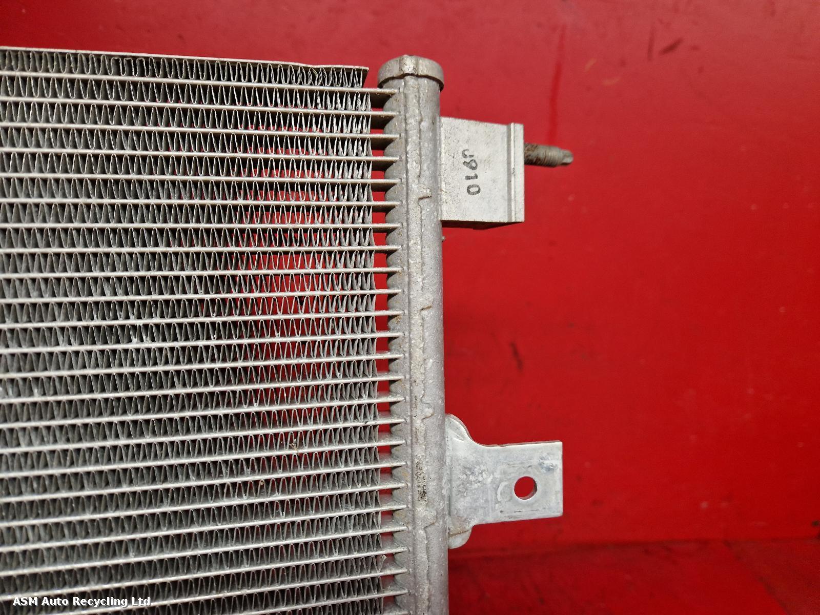 View Auto part Condenser Jaguar F Type 2021