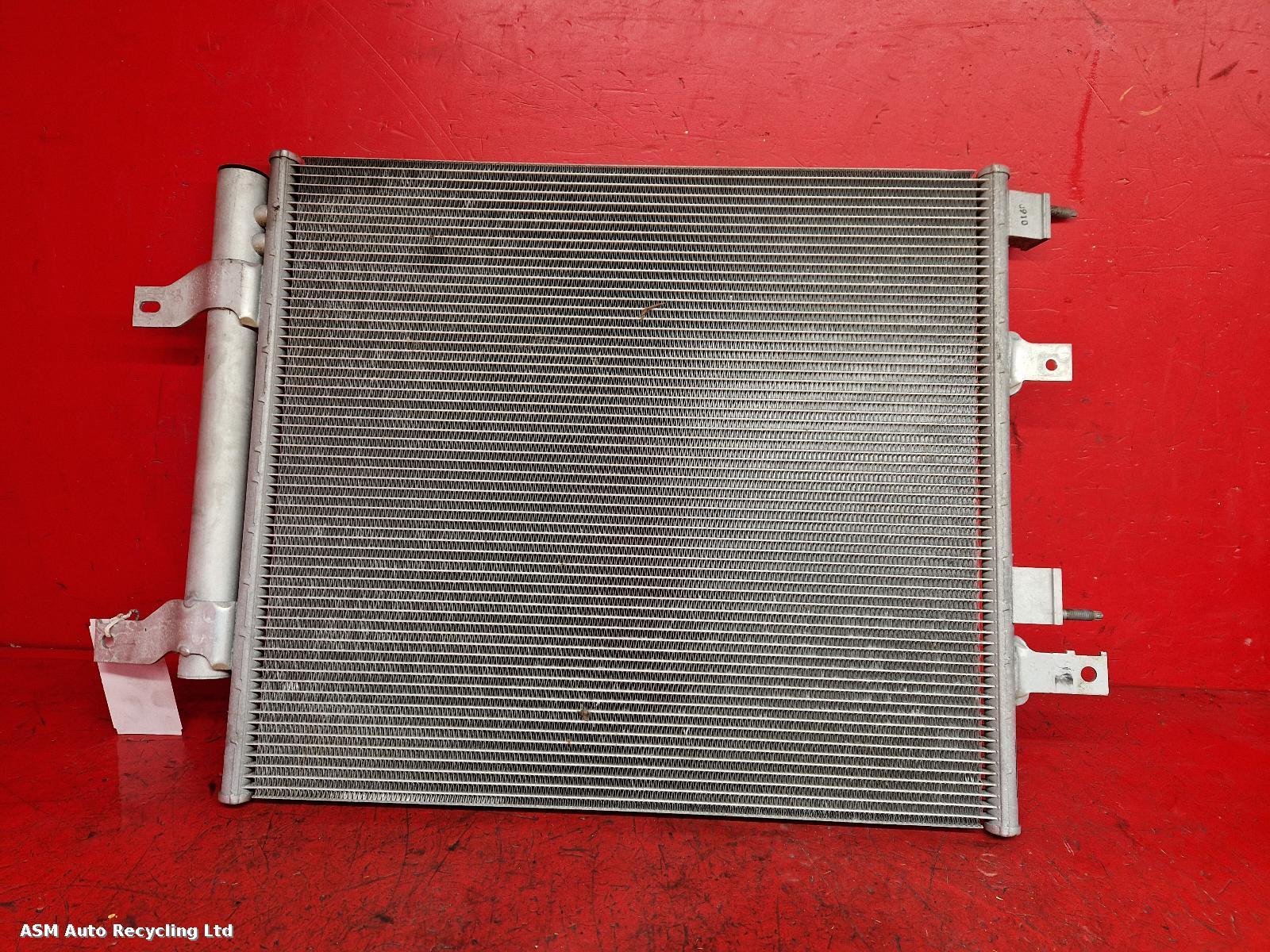 View Auto part Condenser Jaguar F Type 2021