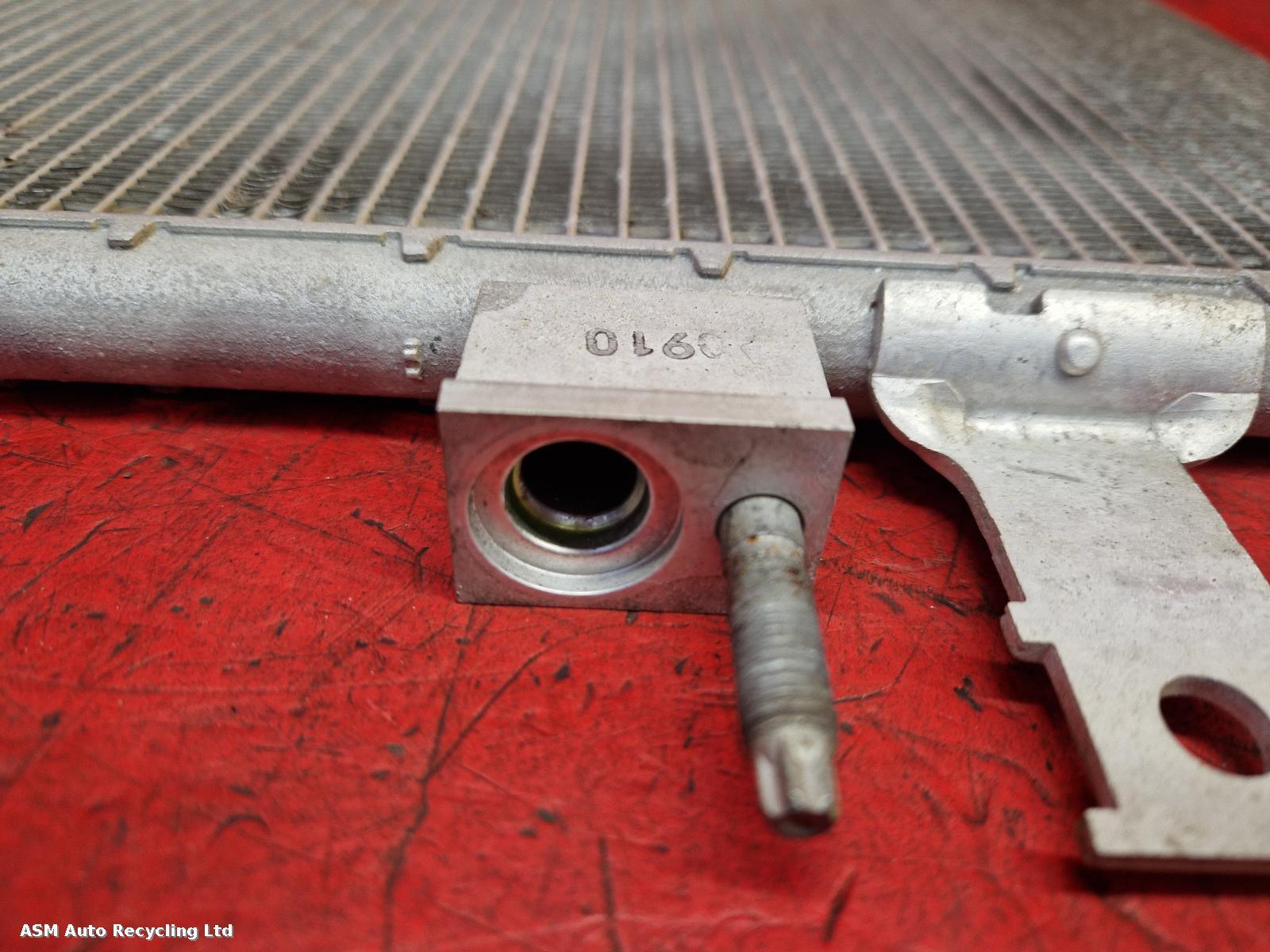 View Auto part Condenser Jaguar F Type 2021