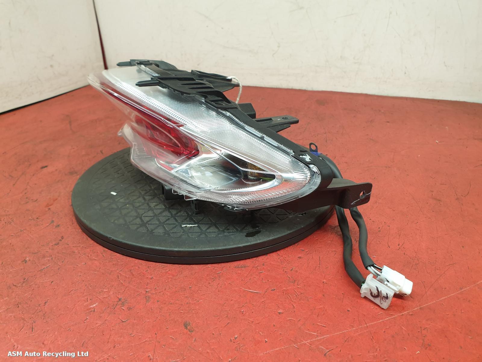 View Auto part Taillight Suzuki Burgman Street 125ex 2024