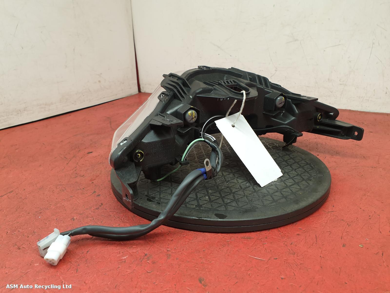 View Auto part Taillight Suzuki Burgman Street 125ex 2024