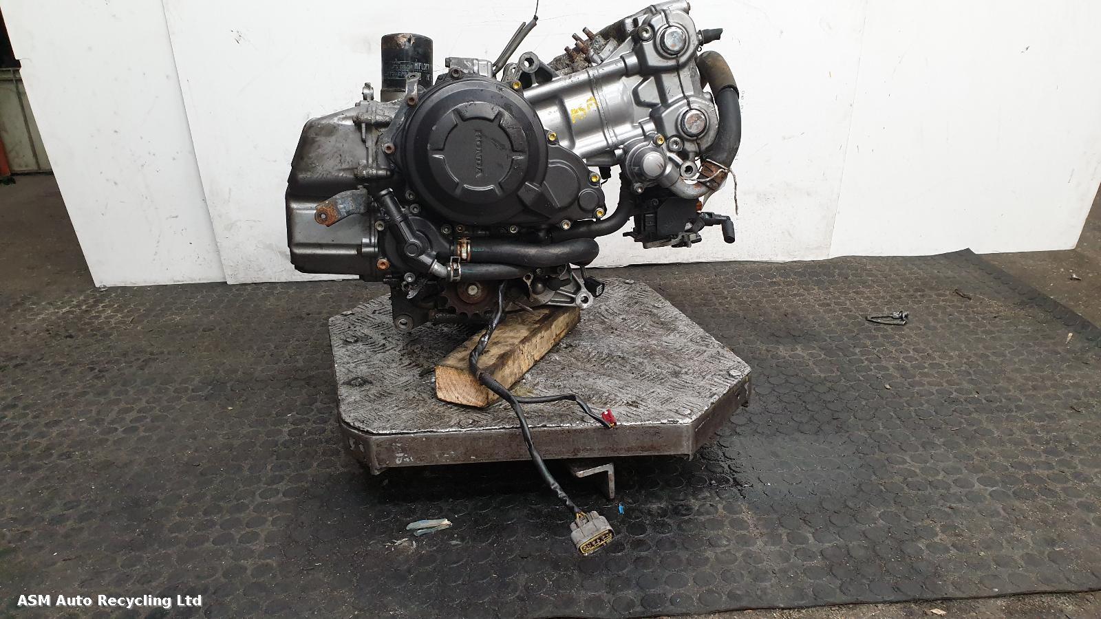 View Auto part Engine Honda Cb500x 2013