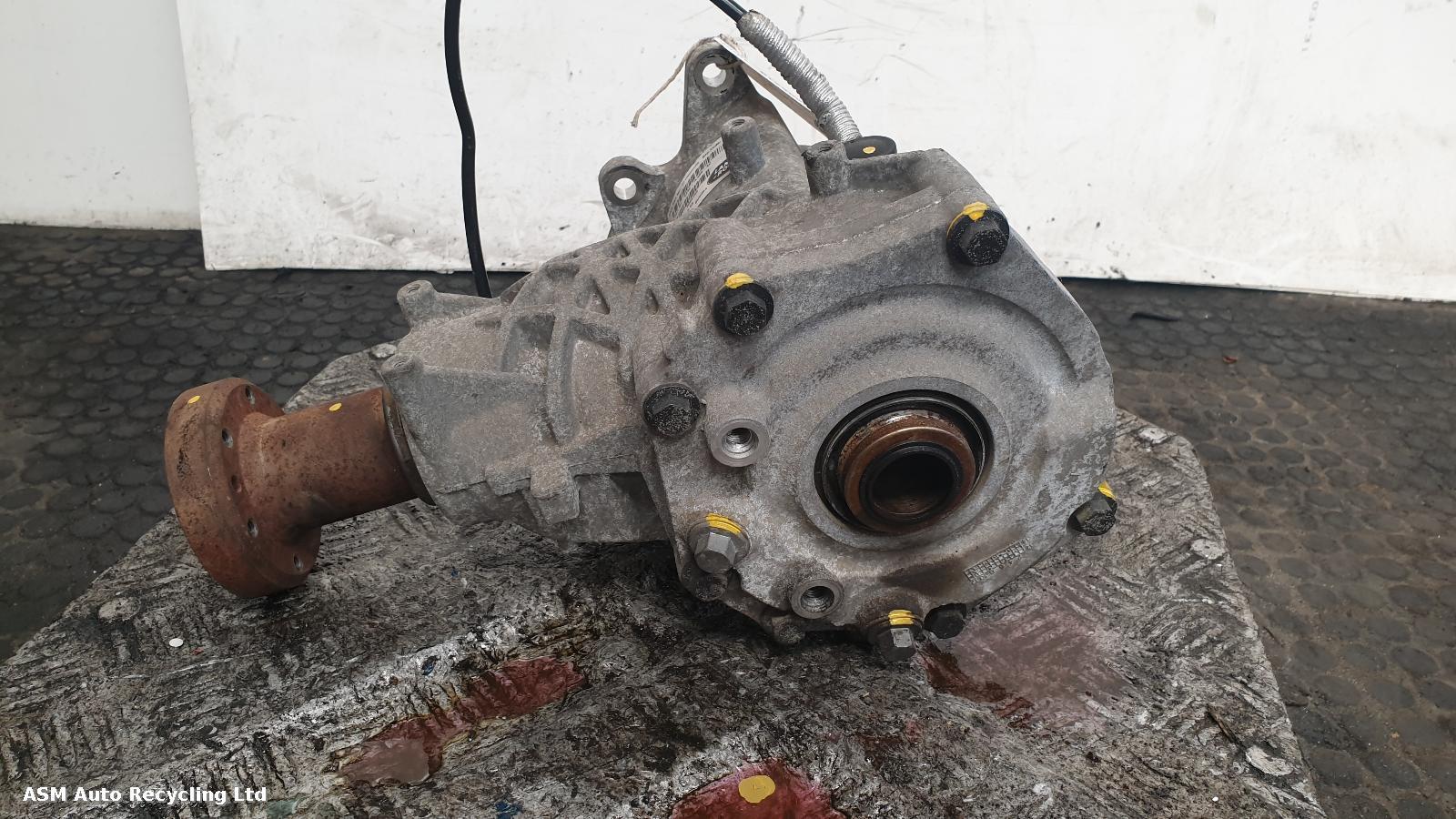 View Auto part Differential Assembly Land Rover Discovery Sport 2016