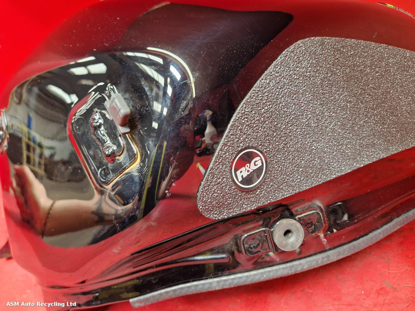 View Auto part Fuel Tank Kawasaki Z H2 2023