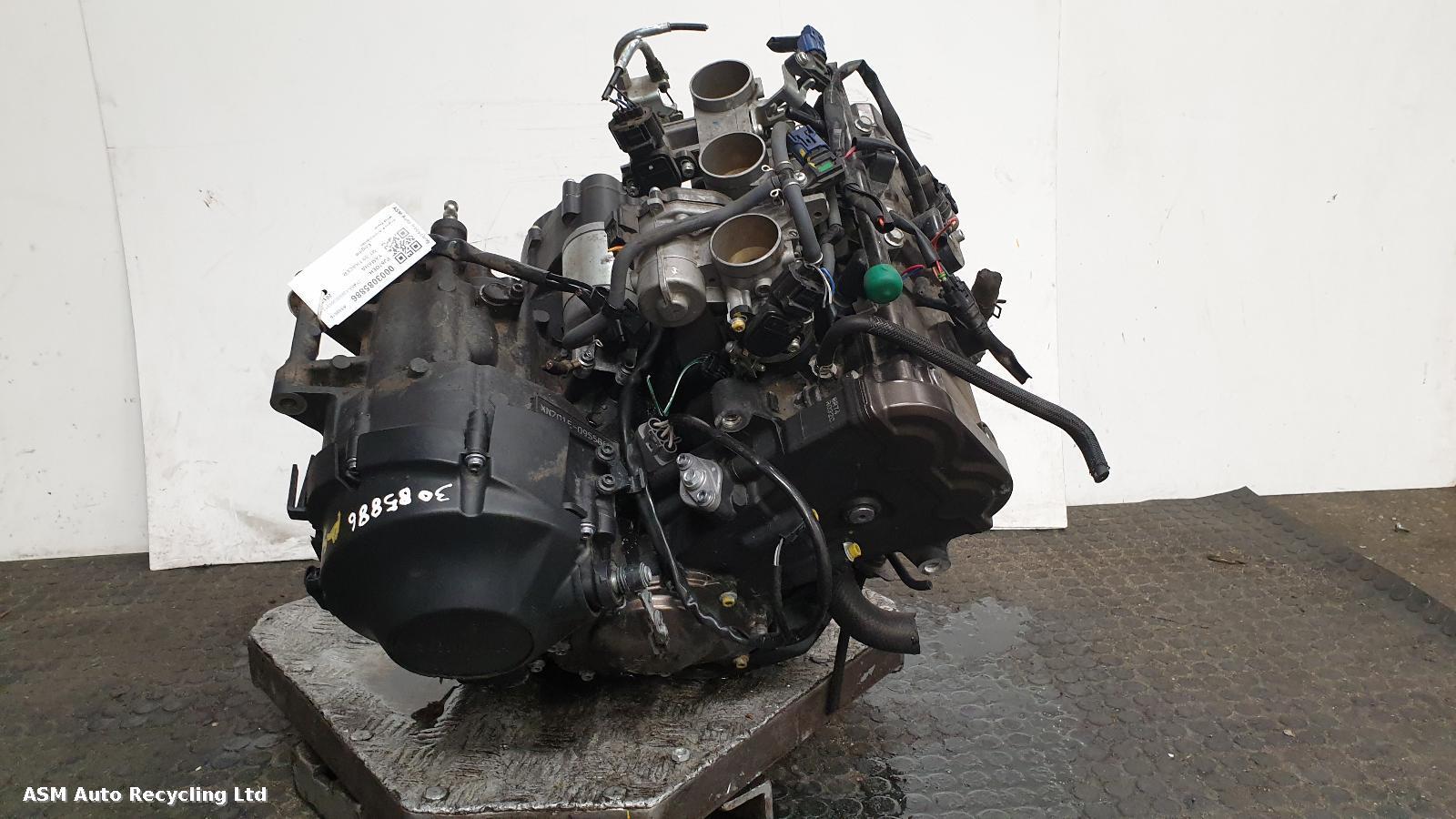 View Auto part Engine Yamaha Mt-09 Tracer 2017