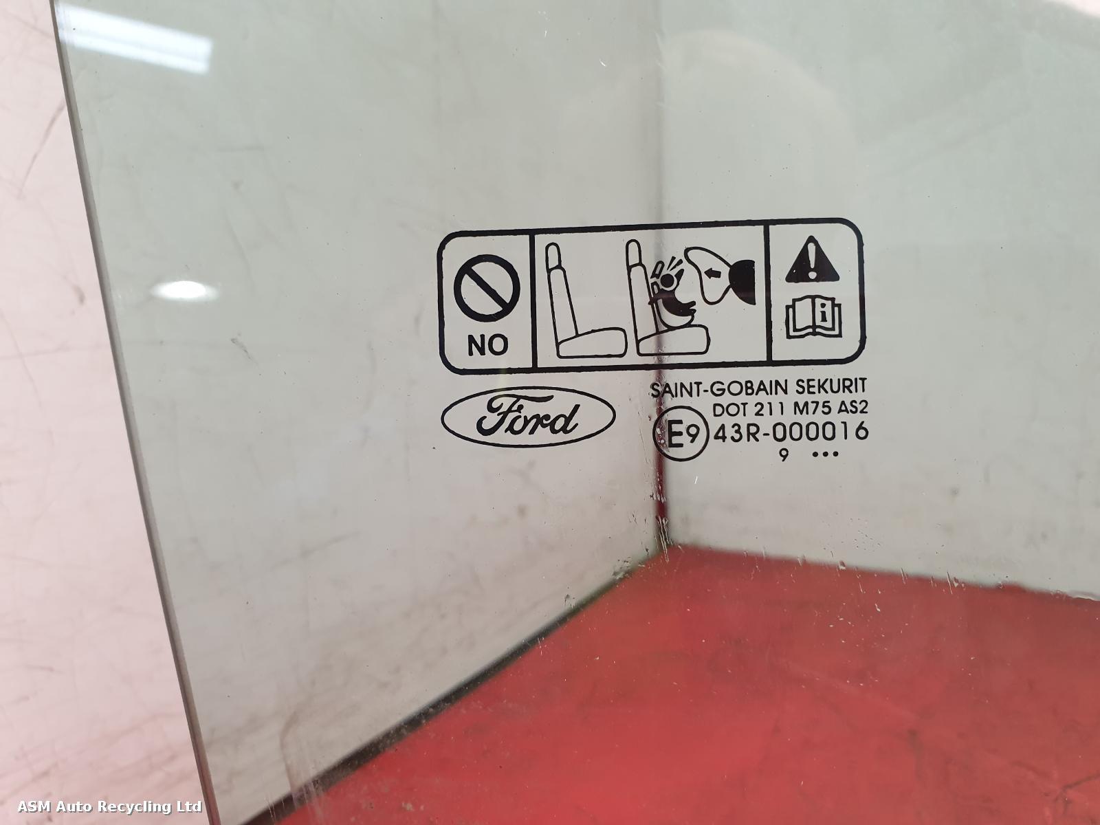 View Auto part RF Door Window Ford Focus 2010