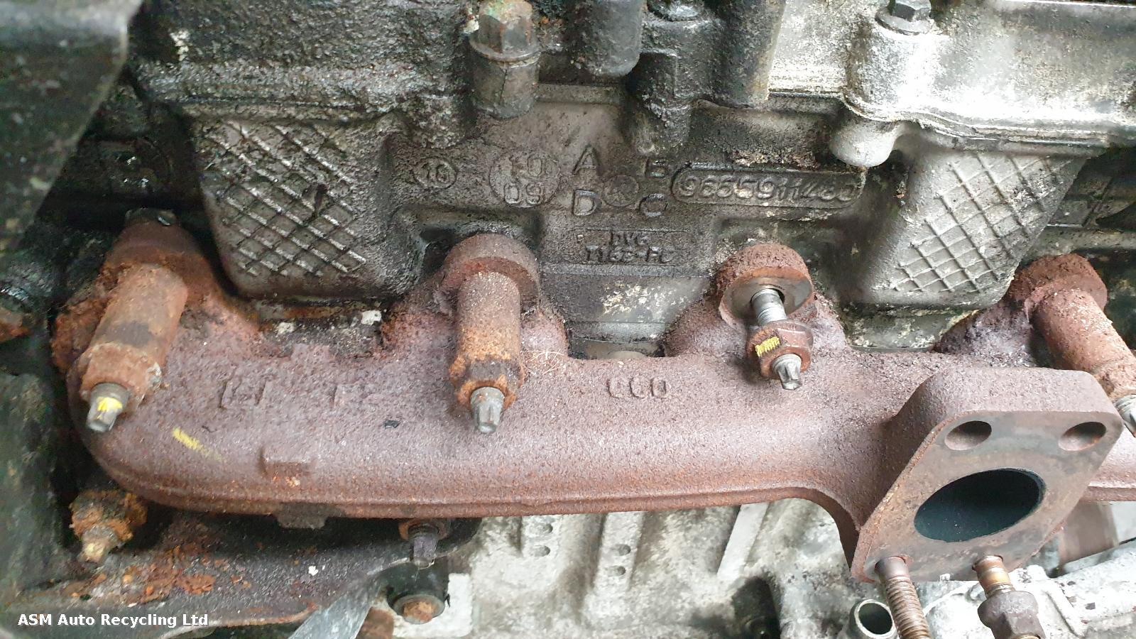 View Auto part Engine Ford Focus 2010
