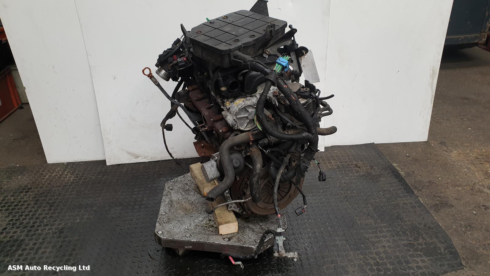 View Auto part Engine Ford Focus 2010