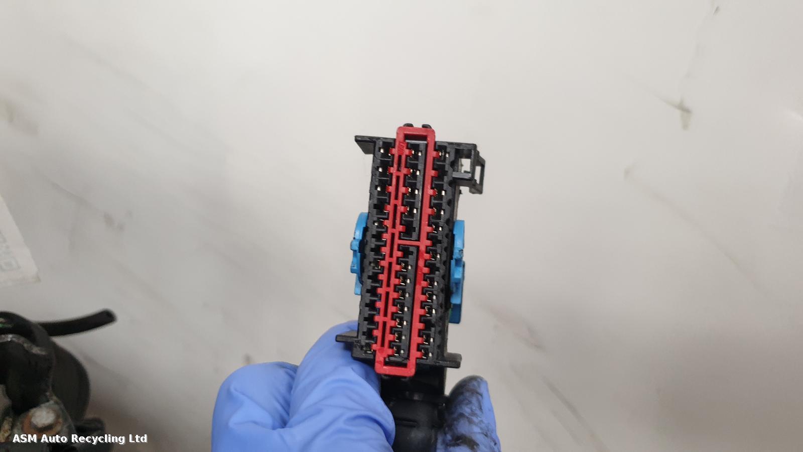 View Auto part Engine Ford Focus 2010