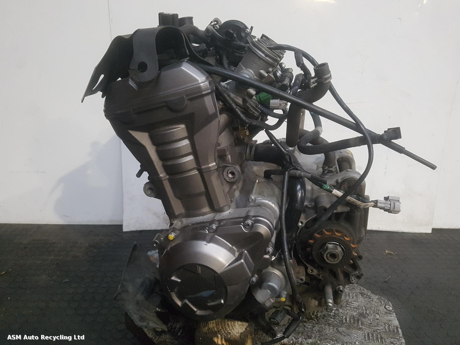 View Auto part Engine Kawasaki Klz 1000 Versys 2022