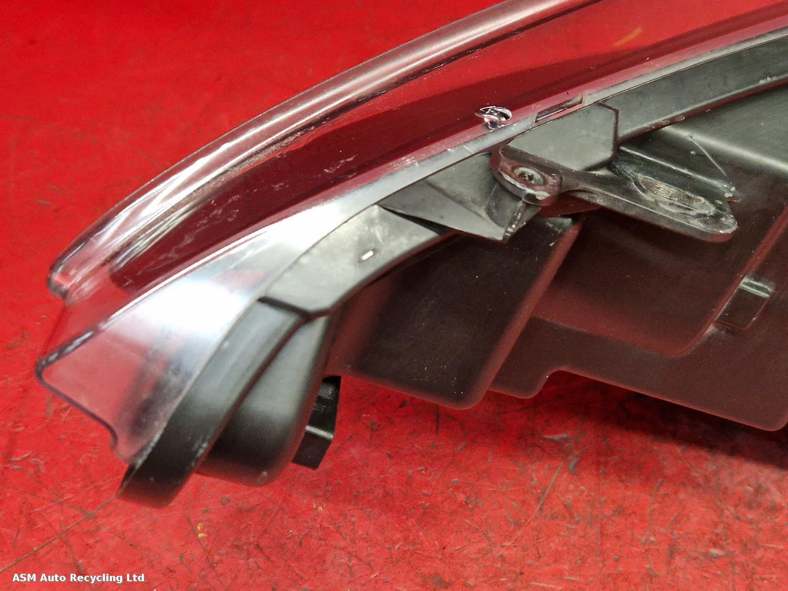 View Auto part R Headlamp Ford Fiesta 2010