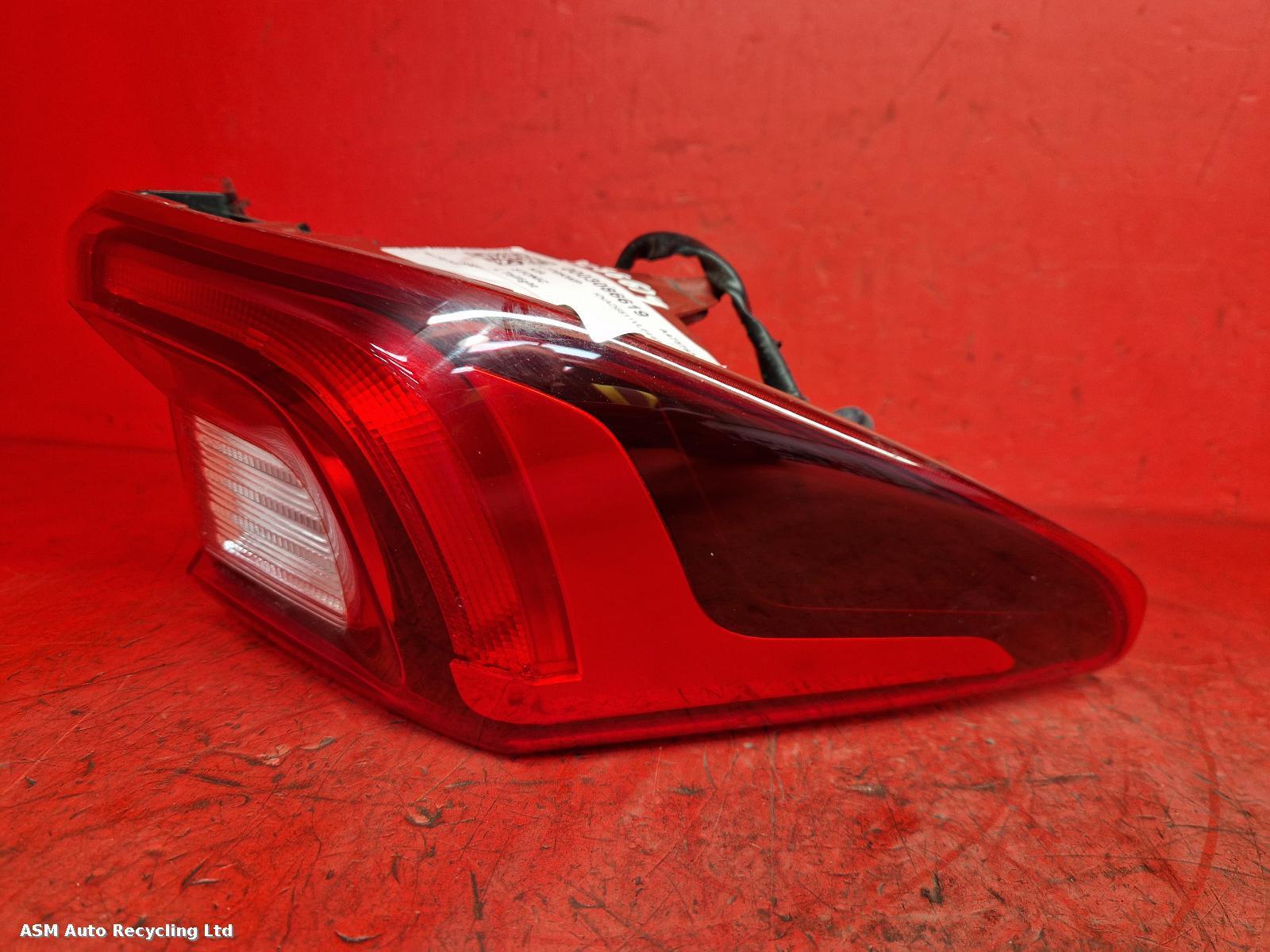View Auto part L Taillight Kia Stonic 2020