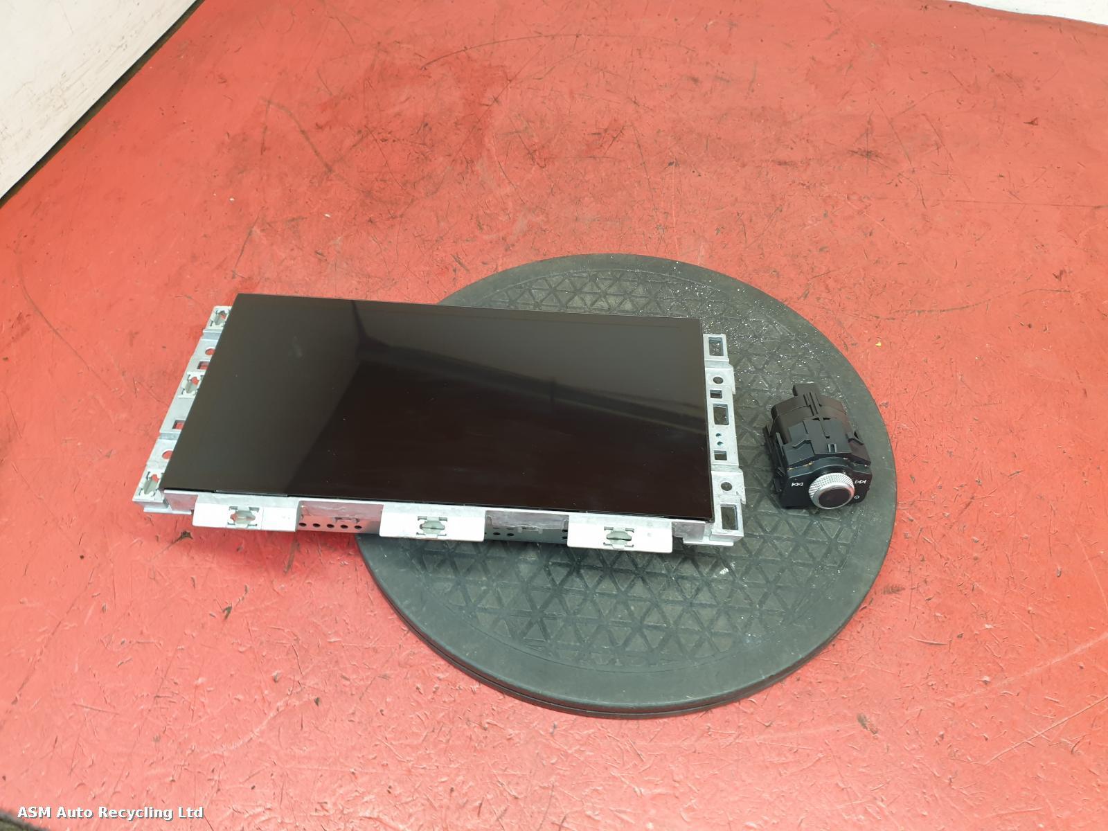 View Auto part Radio Display Audi A1 2019
