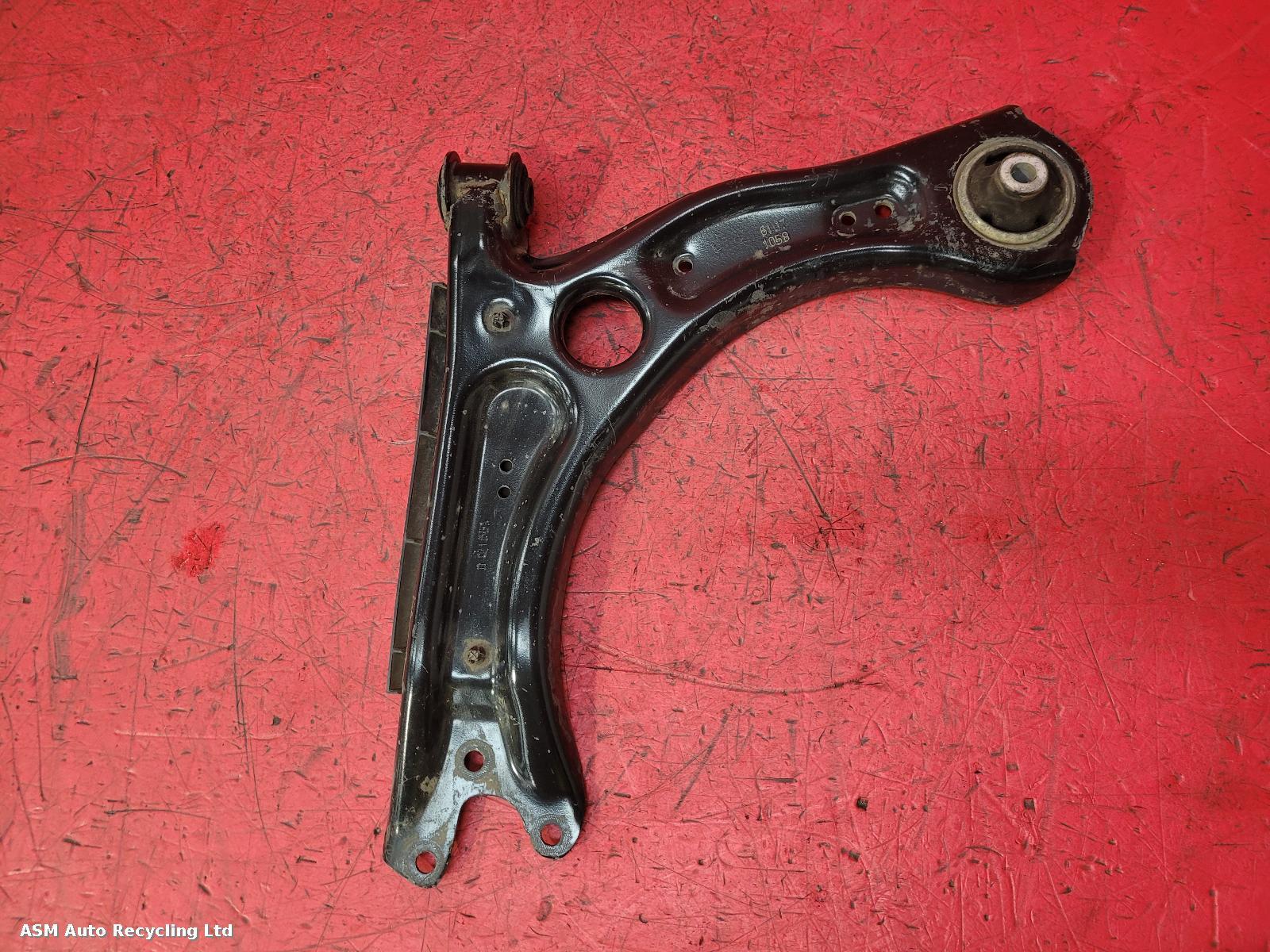 View Auto part LF Lower Control Arm Audi A1 2019