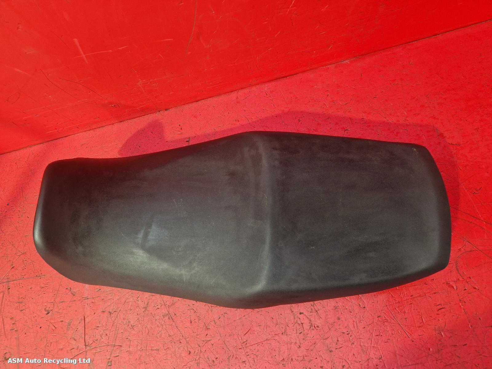 View Auto part Front Seat Yamaha Xj 900 1995