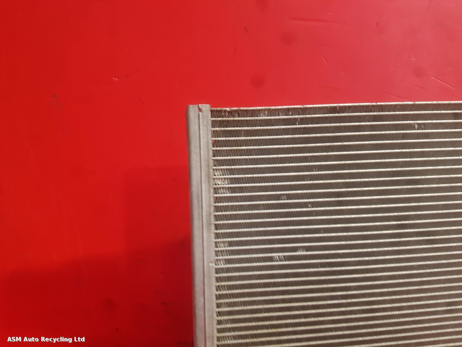 View Auto part Radiator Jaguar F-pace 2017