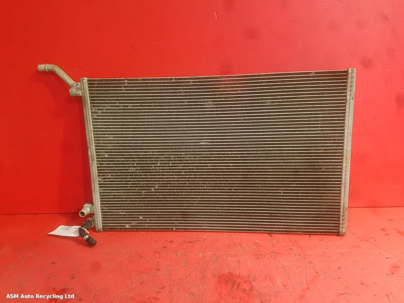 View Auto part Radiator Jaguar F-pace 2017