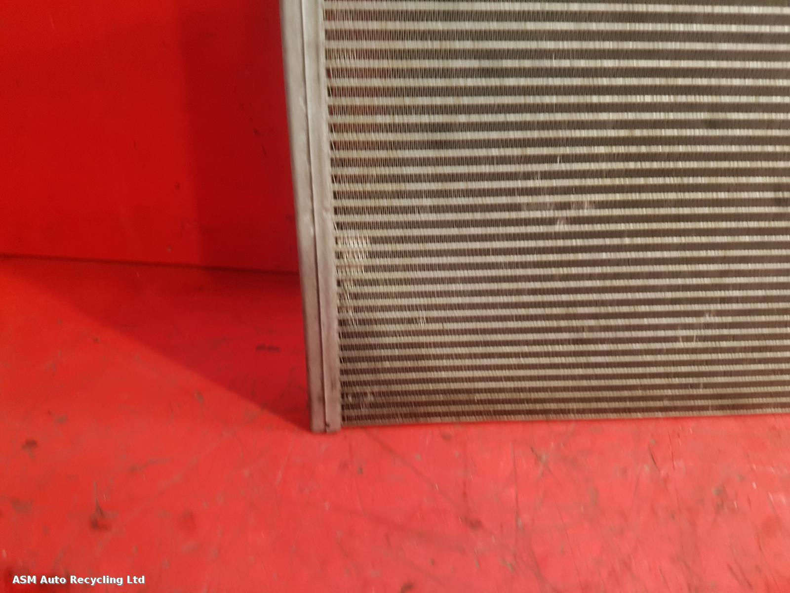View Auto part Radiator Jaguar F-pace 2017