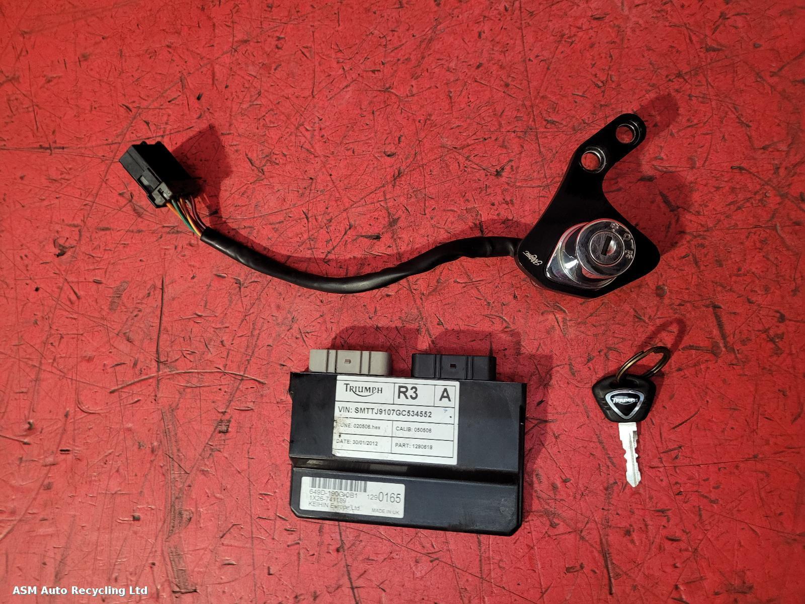View Auto part Comp.Lock Set + Keys Triumph Bonneville 2013